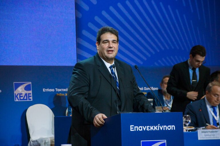 Αλλαγές στον εκλογικό νόμο: Σε ένα γύρο οι αυτοδιοικητικές εκλογές και με ηλεκτρονική ψηφοφορία – Οι 10+10 αλλαγές