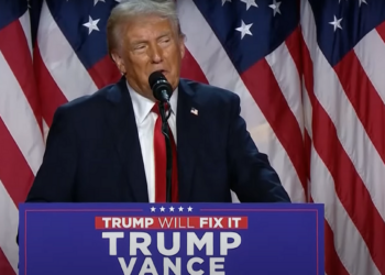 Έκτακτη είδηση: Δείτε live την ομιλία του Ντόναλντ Τραμπ στη Φλόριντα