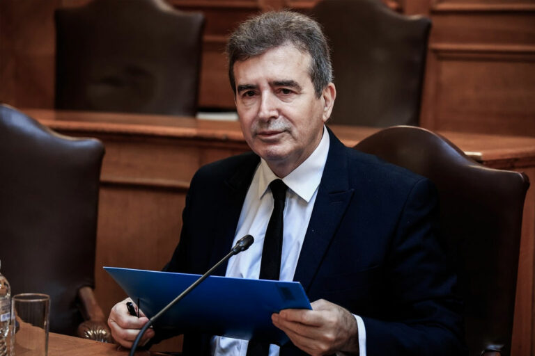 Χρυσοχοΐδης για την έκρηξη στους Αμπελόκηπους: Αντιλαμβάνονται τη Δημοκρατία με καταστροφικό τρόπο