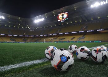 Προχωρημένες επαφές της ΑΕΚ για κεντρικό αμυντικό