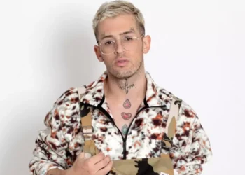 Ξιαρχό για Pride: Δεν χρειάζεται να πανηγυρίζουμε γυμνοί για τα δικαιώματά μας (video)