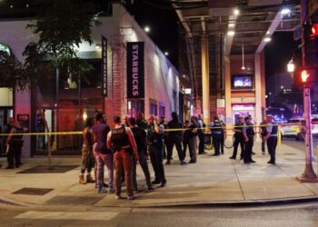 Πυροβολισμοί στο Σικάγο: Τέσσερις νεκροί και 14 τραυματίες