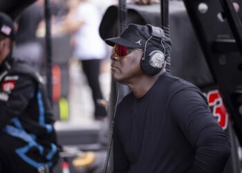 Το απίστευτο φιλοδώρημα που άφησε ο Μάικλ Τζόρνταν σε εστιατόριο στη Βουλιαγμένη