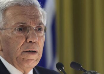 Βαληνάκης - Βαληνάκη