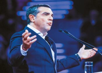 Φθινόπωρο 2025: Το «νέο» πείραμα της αντιπολίτευσης και η επιστροφή των «φαντασμάτων»