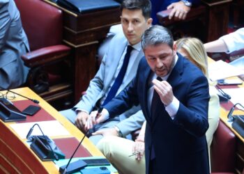 Βουλή: Στα άκρα η κόντρα Ανδρουλάκη – Γεωργιάδη