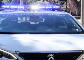 Άγριο περιστατικό ενδοοικογενειακής βίας στο Ηράκλειο – Πατέρας ξυλοκόπησε τις κόρες & τη σύζυγό του