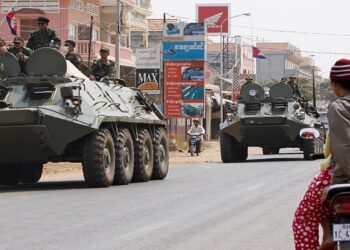 Τουλάχιστον 33 άμαχοι σκοτώθηκαν σε συνοριακές συγκρούσεις μεταξύ Καμπότζης και Ταϊλάνδης