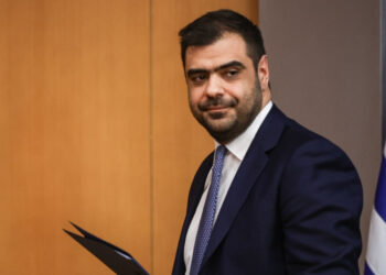 Μαρινάκης: Δεν επιλέγουμε τον Τσίπρα για πολιτικό αντίπαλο