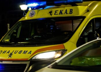Εξάρχεια: Ηλικιωμένη δέχθηκε επίθεση με μαχαίρι από γείτονά της
