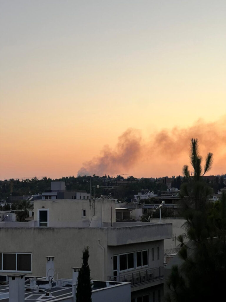 Υπό έλεγχο η φωτιά στο Ψυχικό