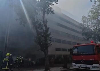 Metropolitan: Ώρες αγωνίας για τους ασθενείς μετά την φωτιά