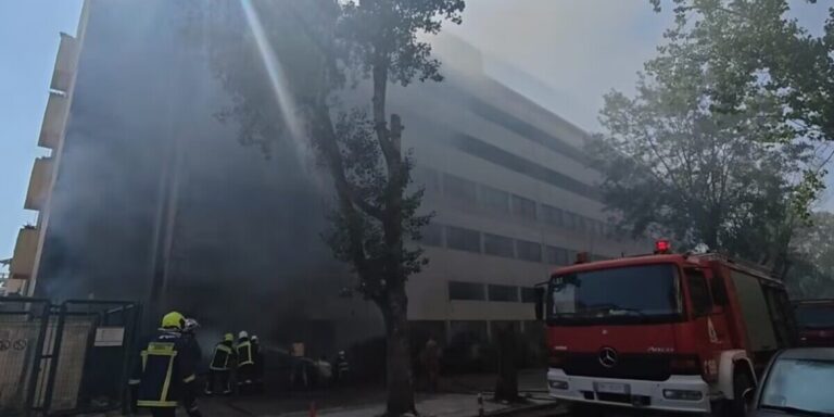 Metropolitan: Ώρες αγωνίας για τους ασθενείς μετά την φωτιά