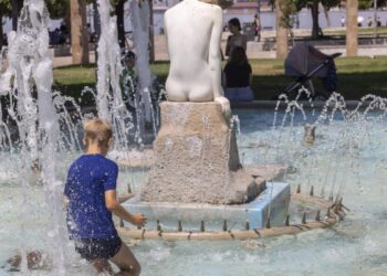 Νέο έκτακτο ΕΜΥ: Κορυφώνεται ο καύσωνας με 43άρια τις επόμενες ημέρες