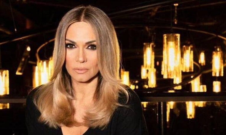 Έλλη Κοκκίνου: «Είμαι πολύ κοντά στον γιο μου αλλά είμαι και πάρα πολύ αυστηρή»