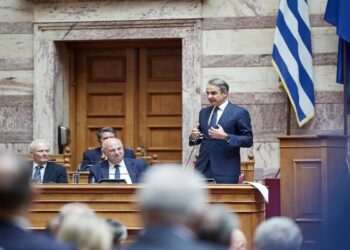 Η αμφισβήτηση Μητσοτάκη και η ενιαία αντιπολίτευση