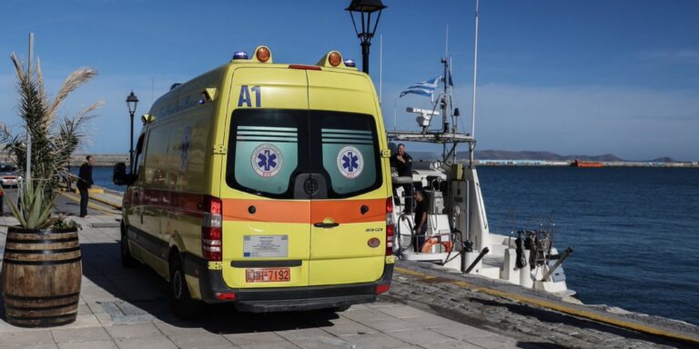 Σορός άνδρα ανασύρθηκε από τη θαλάσσια περιοχή στο λιμάνι του Πειραιά