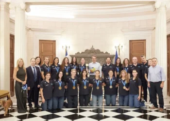 Στο Μαξίμου η παγκόσμια πρωταθλήτρια πόλο γυναικών (εικόνες)