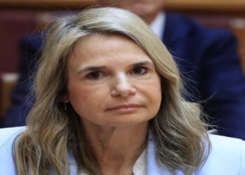 Αποστολάκη για τα δάνεια σε ελβετικό φράγκο: «Αντί για ρύθμιση, εμπαιγμός σε δόσεις»