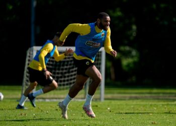 Οι Άραβες θέλουν τον Μουκουντί