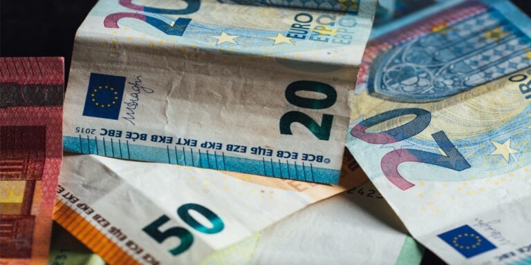 Συντάξεις Ιανουαρίου: Πότε θα πληρωθούν κύριες και επικουρικές