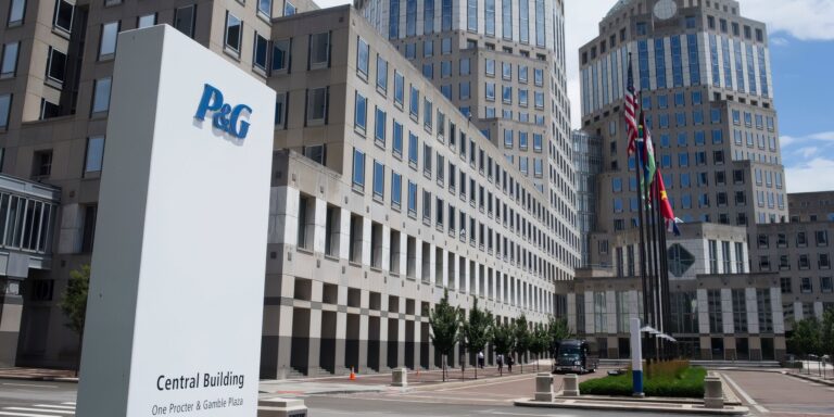 Procter & Gamble: Η «μαύρη βίβλος» ενός μονοπρόσωπου κολοσσού που δεν ελέγχεται
