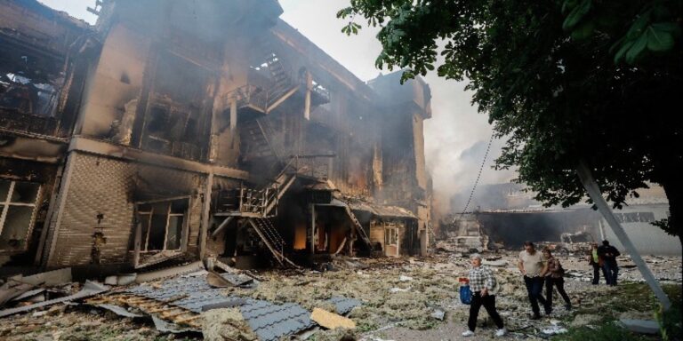 Βομβαρδισμοί ρωσικών drones έκοψαν το ρεύμα σε περιφέρειες της Ουκρανίας