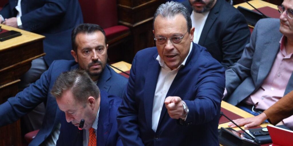 Πυρά Φάμελλου κατά Μητσοτάκη: Επικίνδυνος για την χώρα – Προτίμησε αντιδημοκρατική εκτροπή για να μην γελοιοποιηθεί