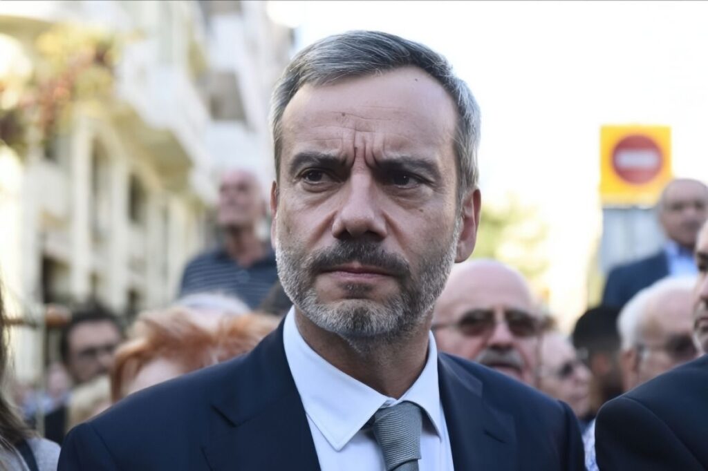 Πήγε για δήμαρχος και βγήκε… σχολιαστής