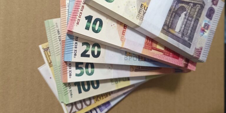 Νέα χαρτονομίσματα ευρώ: Ο πλήρης επανασχεδιασμός που ετοιμάζει η ΕΚΤ