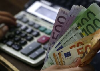 Χρέη Δημοσίου - Λεφτά - Χρήματα - Μισθοί - Συντάξεις