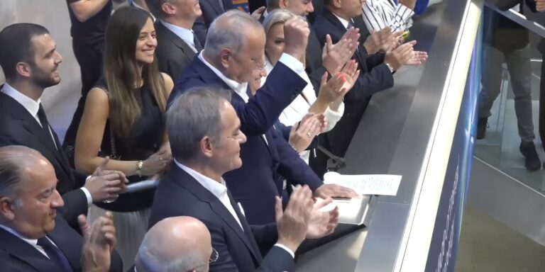 Με καμπανάκι στο Λονδίνο η Metlen: Ιστορική στιγμή για τον Ευάγγελο Μυτιληναίο