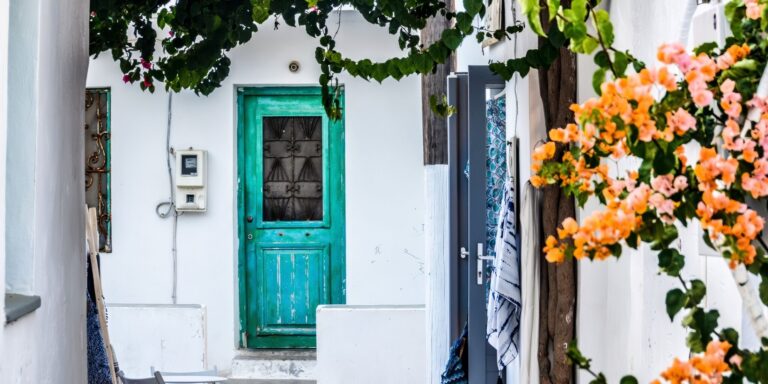 Επιτροπή κατά των Πλειστηριασμών: Βάζουν «θηλιά» στα λαϊκά νοικοκυριά