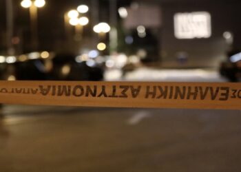 Άγιος Παντελεήμονας: Έκρηξη από χειροβομβίδα σε καφετέρια με δύο τραυματίες