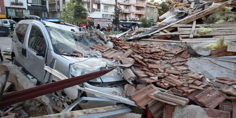 Ισχυρός σεισμός 6,1 Ρίχτερ στην Τουρκία: Προειδοποίηση του δρ. Μπεκτάς για την εξέλιξη του φαινομένου