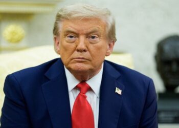 Ο Τραμπ απειλεί με δασμούς χώρες που κάνουν «διακρίσεις» σε βάρος αμερικανικών εταιρειών τεχνολογίας