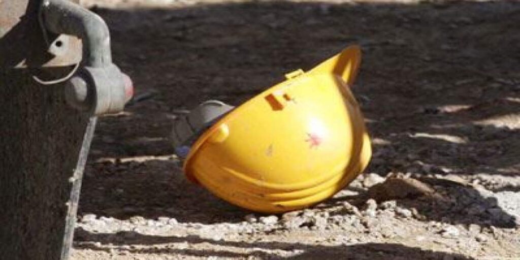 Εργατικό δυστύχημα στη Μυτιλήνη: Νεκρός εργάτης που έπεσε από στέγη οικοδομής