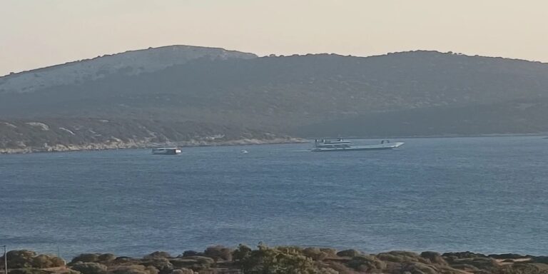Τα καυτά ερωτήματα για την προσάραξη του φέρι μποτ στα Νέα Στύρα – «Μας έσωσαν οι ψαράδες», συγκλονιστική μαρτυρία επιβάτη