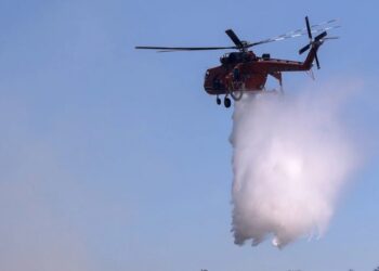 Φωτιά στην Πρέβεζα – Συναγερμός στην Πυροσβεστική