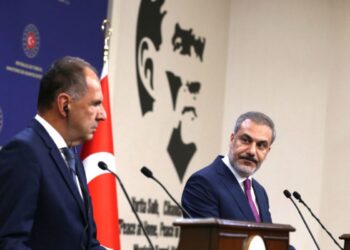 Ήρεμα νερά γιοκ – Στενεύουν τα όρια του διαλόγου μετά τις προκλήσεις Φιντάν;