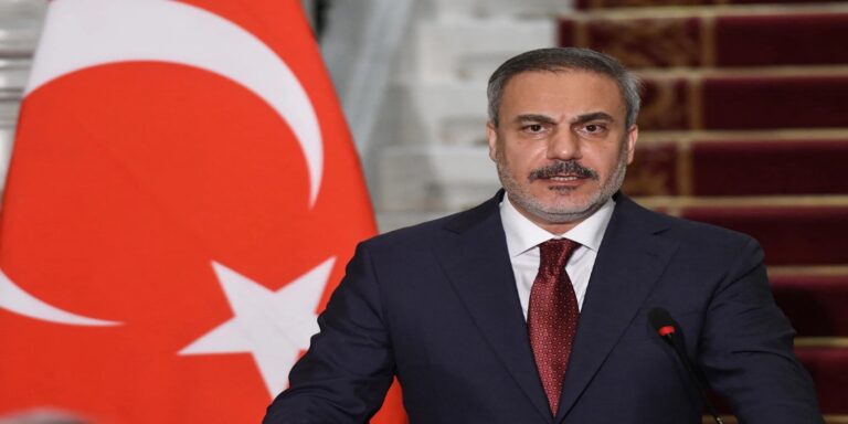 Χακάν Φιντάν: Συμμαχίες στην Ανατολική Μεσόγειο επιχειρούν να περικυκλώσουν την Τουρκία