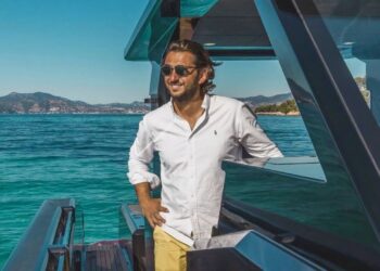 Ποιος είναι ο Τούρκος επιχειρηματίας που αγνοείται στα νερά του Μαρμαρά – Η σχέση του με την Ελλάδα