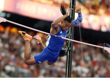 Φανταστικός Καραλής: Νέο πανελλήνιο ρεκόρ με άλμα στα 6.08μ. που τον έφερε στο Νο 4 του κόσμου! (βίντεο)