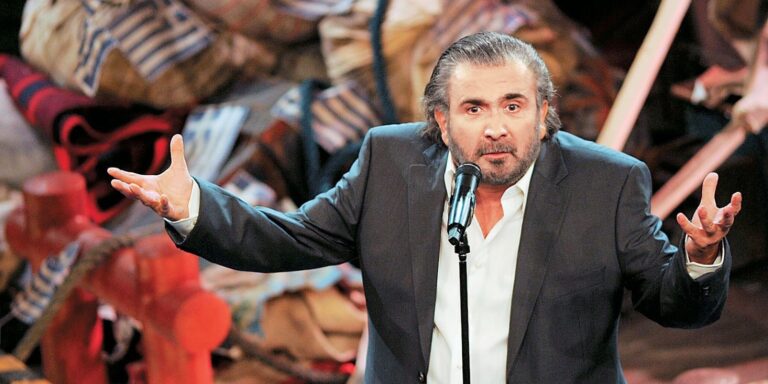 Ο Λαζόπουλος έβαλε στην θέση του τον Λιάγκα για το σχόλιο στον Ρούτσι (βίντεο)