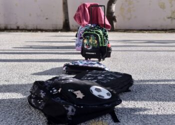 Πότε ανοίγουν τα σχολεία