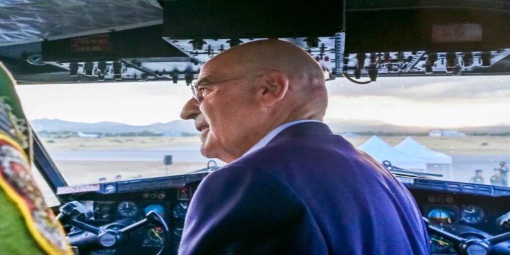 Δένδιας: «Οι Ένοπλες Δυνάμεις στηρίζουν την κοινωνία και ενισχύουν τη συλλογική ασφάλεια»
