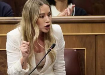 Ισπανία: Ντόμινο παραιτήσεων Ισπανών πολιτικών λόγω ψευδών τίτλων σπουδών στα βιογραφικά τους