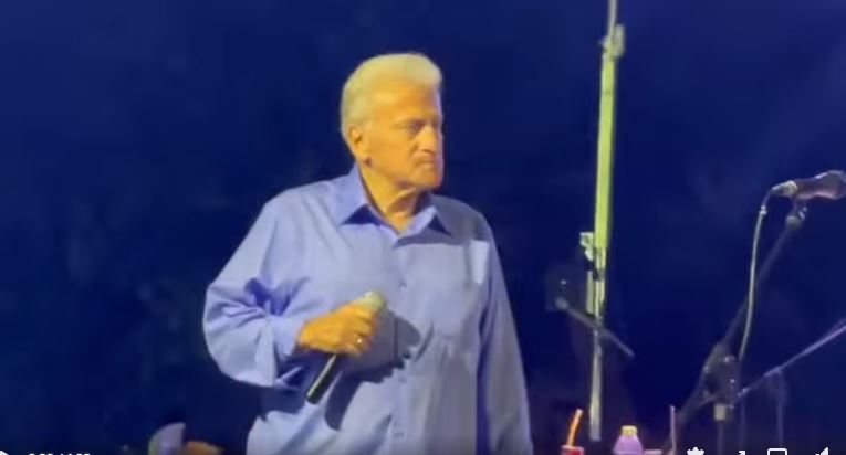 Στα πανηγύρια ο Παναγιώτης Ψωμιάδης – Τι τραγούδησε με την  Έφη Θώδη