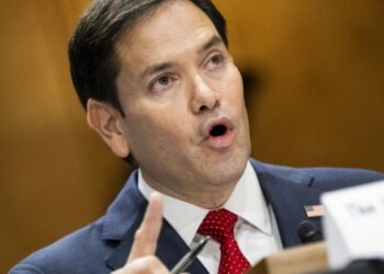 Ρούμπιο: Και οι δύο πλευρές θα πρέπει να κάνουν παραχωρήσεις για την ειρήνη