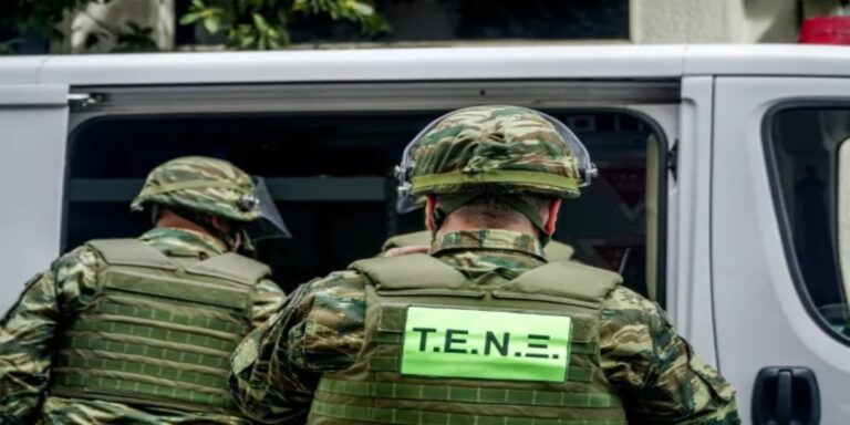 Στρατιωτικό βλήμα βρέθηκε στο Παλαιό Φάληρο